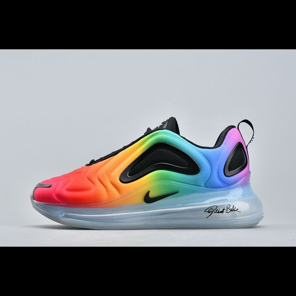 nike pride 720